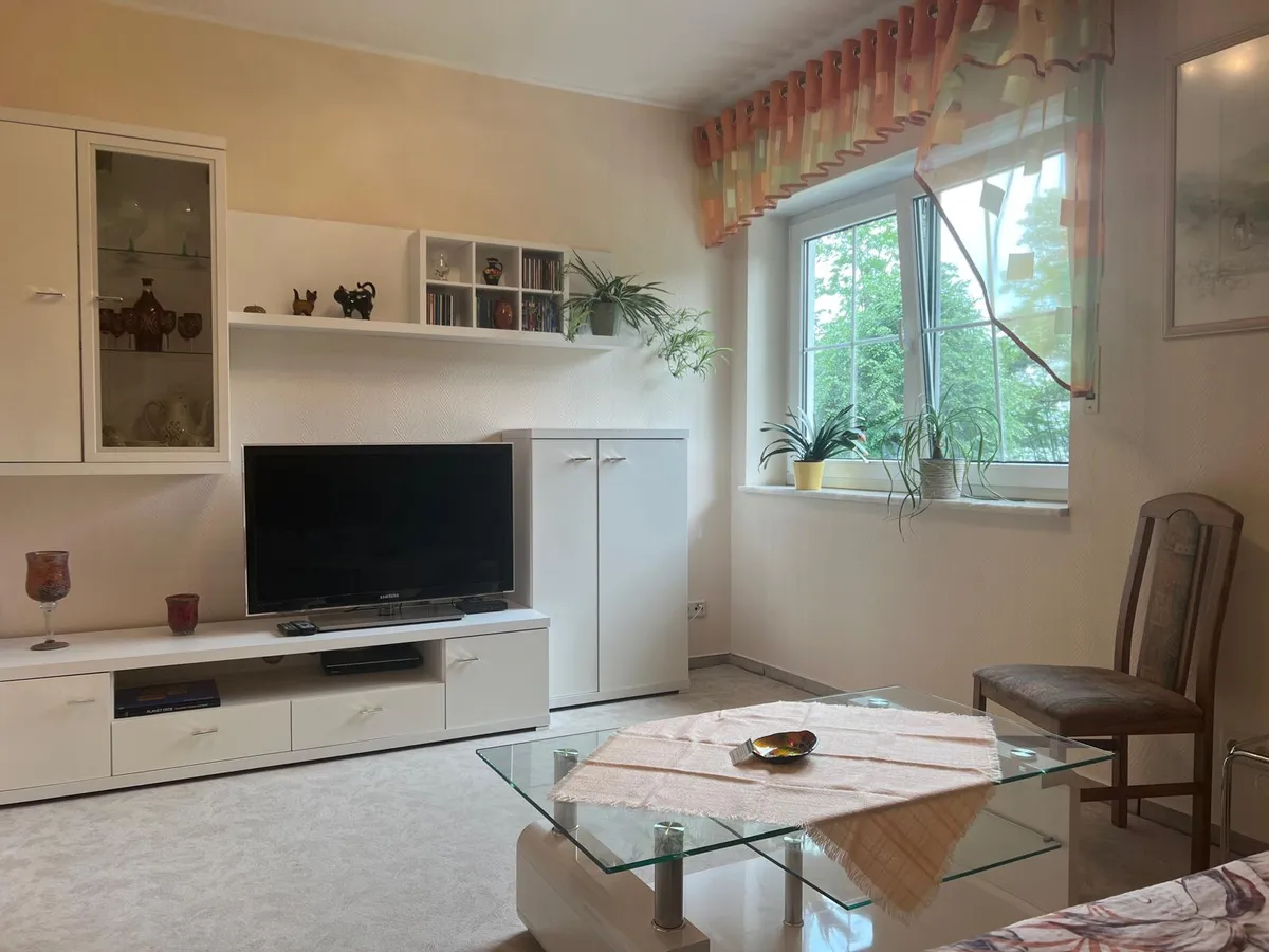 Einzelzimmer Fenstersicht - ruhig und hell